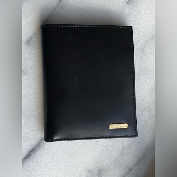 Gucci vintage leather wallet - Picture 1 of 10